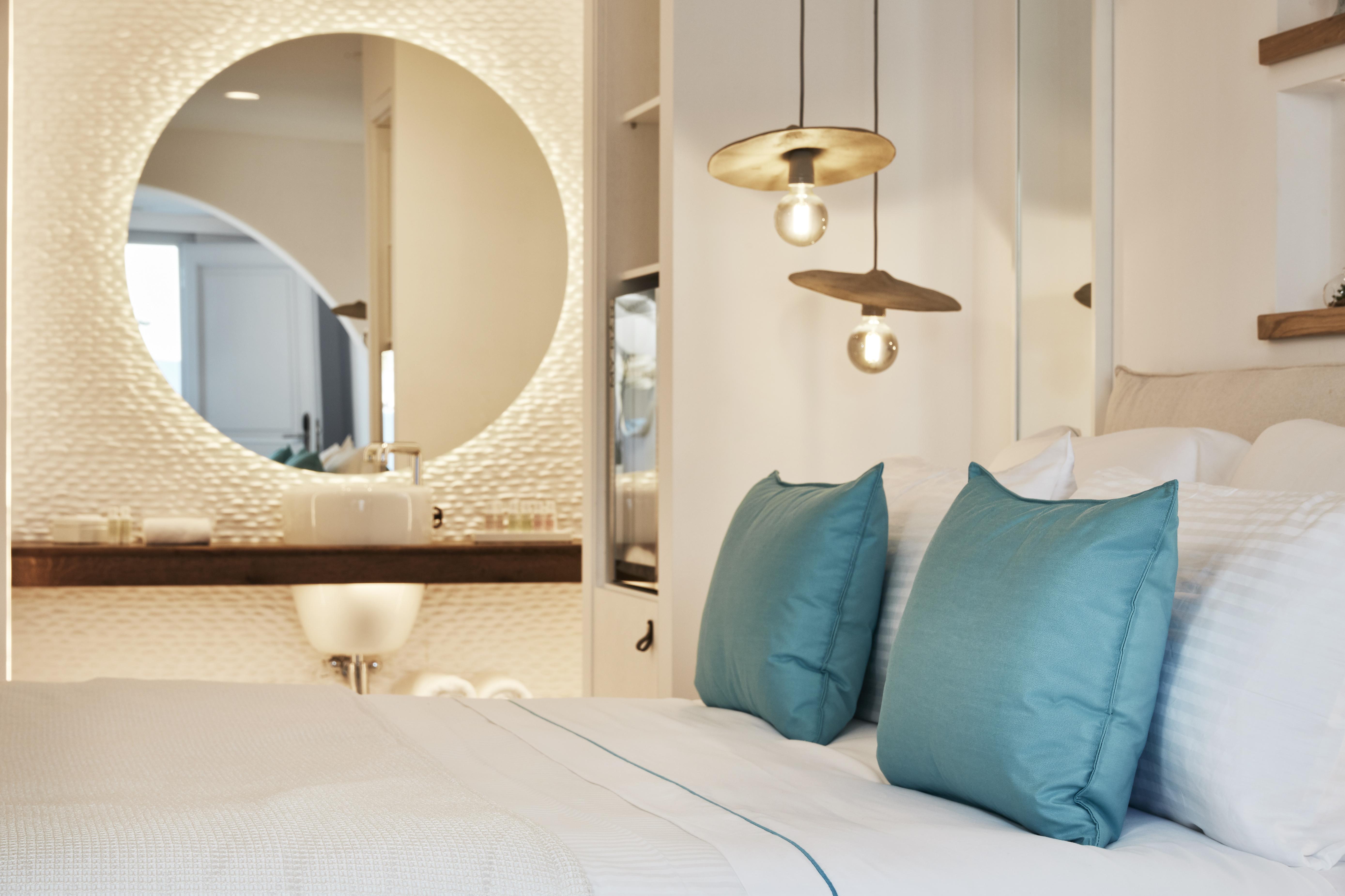 Nikki & Santorini 5* Kamári